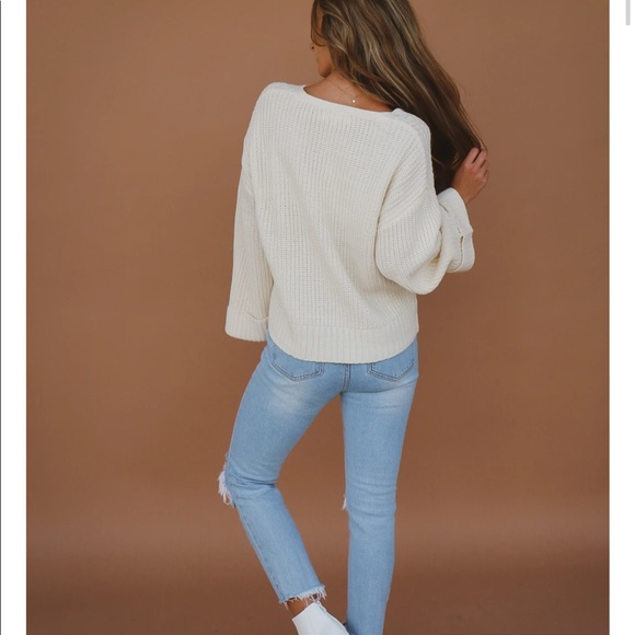 Cream Sweater - Picture 5 of 5